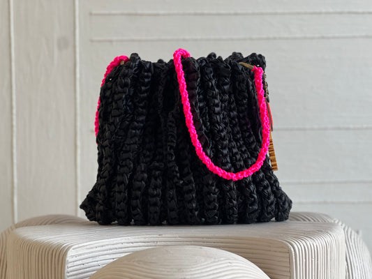 Ridge Crossbody