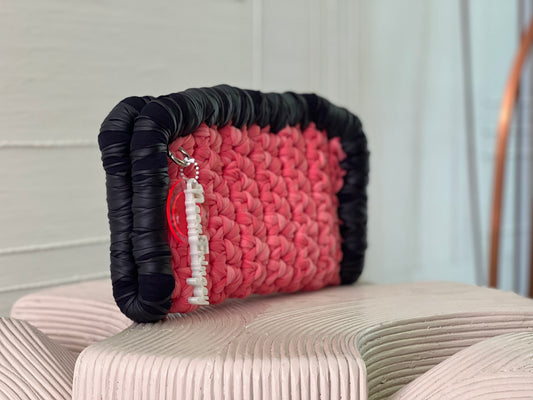 NAVY + PINK BORDER CLUTCH