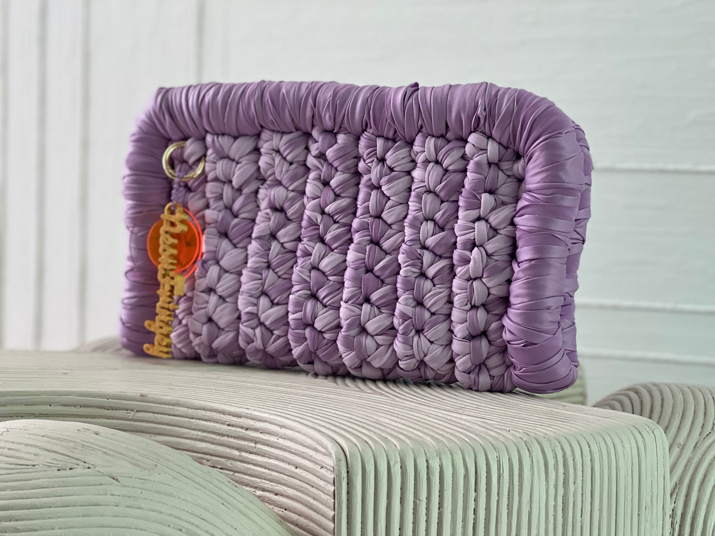 LAVENDER BORDER CLUTCH